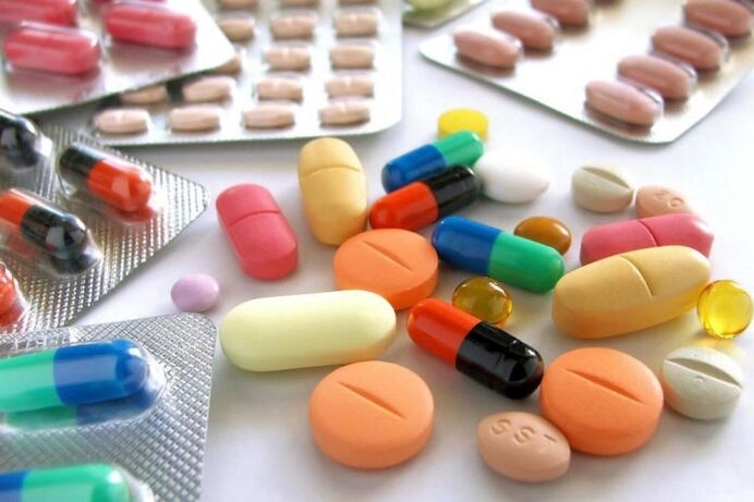 Prostatit tedavisi antibiyotik ve diğer ilaçları almadan tamamlanmaz